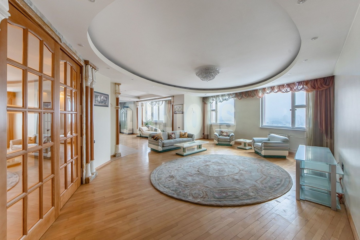 Аренда 6-ти комнатной квартиры в ЖК "Солнечный берег"