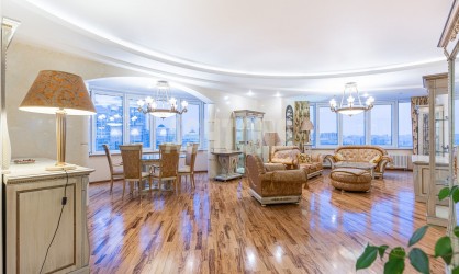 Rent of a 4-room apartment in the residential complex "Kvartal na Leninsky"