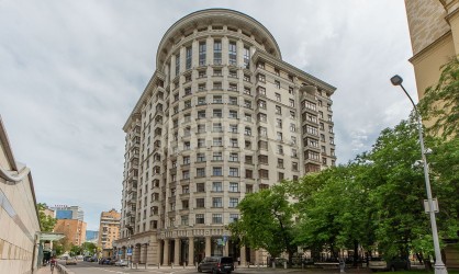Residential Complex "Dom na Smolenskoy naberezhnoy"