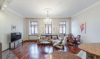 Аренда 3-х комнатной квартире в клубном доме на Томлачевском переулке