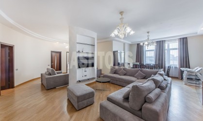 4-х комнатная квартира в элитном жилом комплексе "Триумф-Палас"