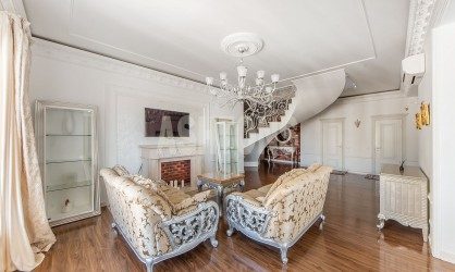 Аренда шикарного пентхауса в ЖК "Триумф-Палас"
