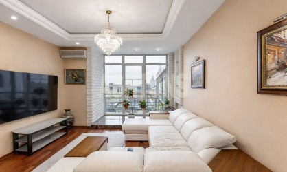 Просторная 4-комнатная квартира по адресу ул. Красная Пресня