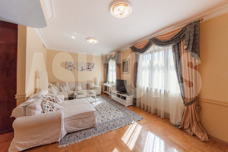 Аренда квартиры на улице Ефремова, дом 14, улица Ефремова, дом 14