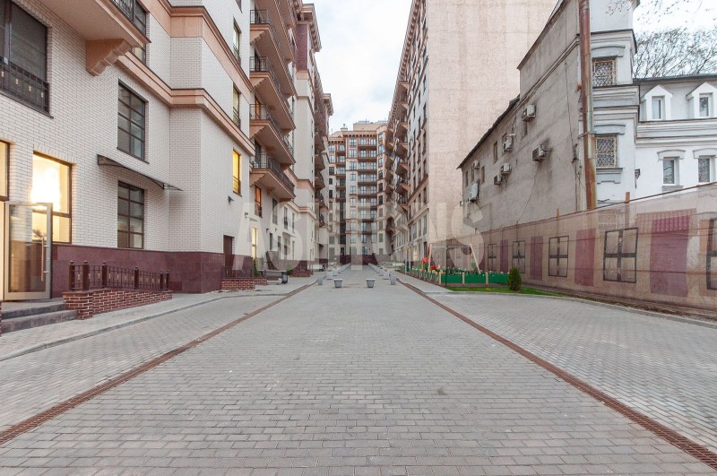ЖК «Royal House on Yauza», г. Москва, Наставнический переулок 3