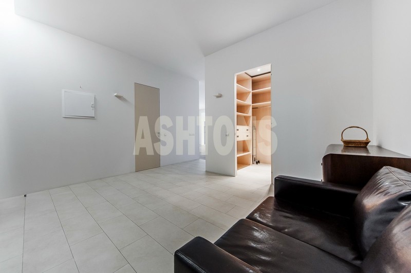 3-комнатная просторная квартира в ЖК "CHALET ЖУКОВКА, 58", Московская область, Одинцовский городской округ, Жуковка деревня, 58