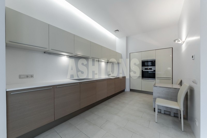 3-комнатная просторная квартира в ЖК "CHALET ЖУКОВКА, 58", Московская область, Одинцовский городской округ, Жуковка деревня, 58