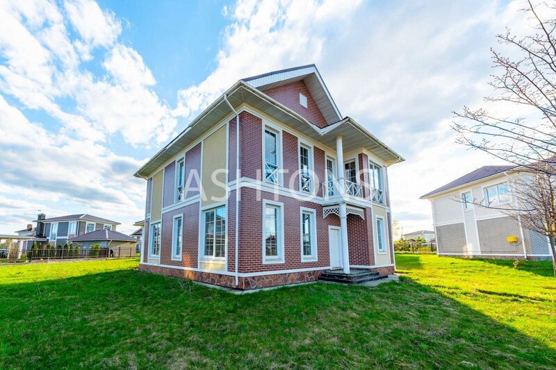 Продажа загородного коттеджа в КП Эсквайр Парк, Московская область, Истра городской округ, Эсквайр Парк коттеджный поселок