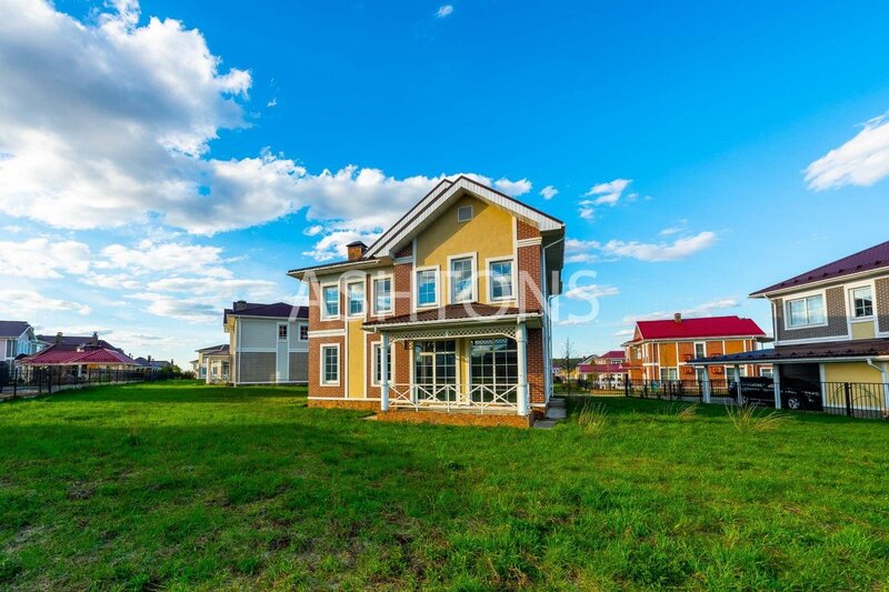 Продажа загородного коттеджа в КП Эсквайр Парк, Московская область, Истра городской округ, Эсквайр Парк коттеджный поселок