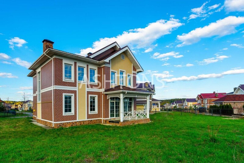 Продажа загородного коттеджа в КП Эсквайр Парк, Московская область, Истра городской округ, Эсквайр Парк коттеджный поселок
